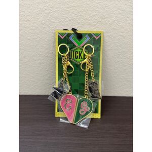 Wicked Glinda & Elphaba Magnetic Heart Bestie Keychain Set